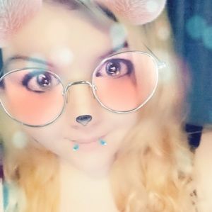 Meet your Posher, Tabitha